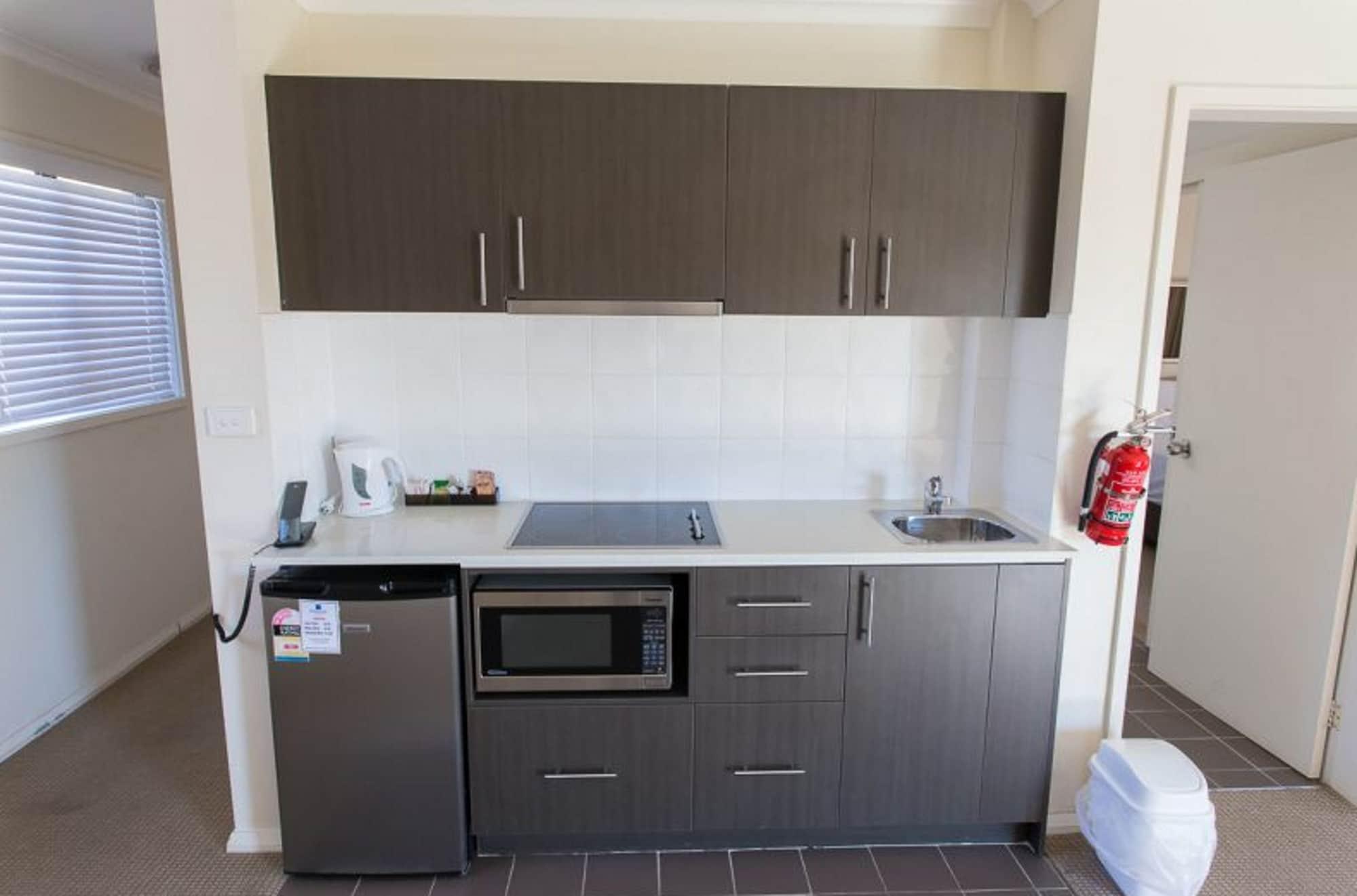 Peninsula Nelson Bay Motel And Serviced Apartments エクステリア 写真