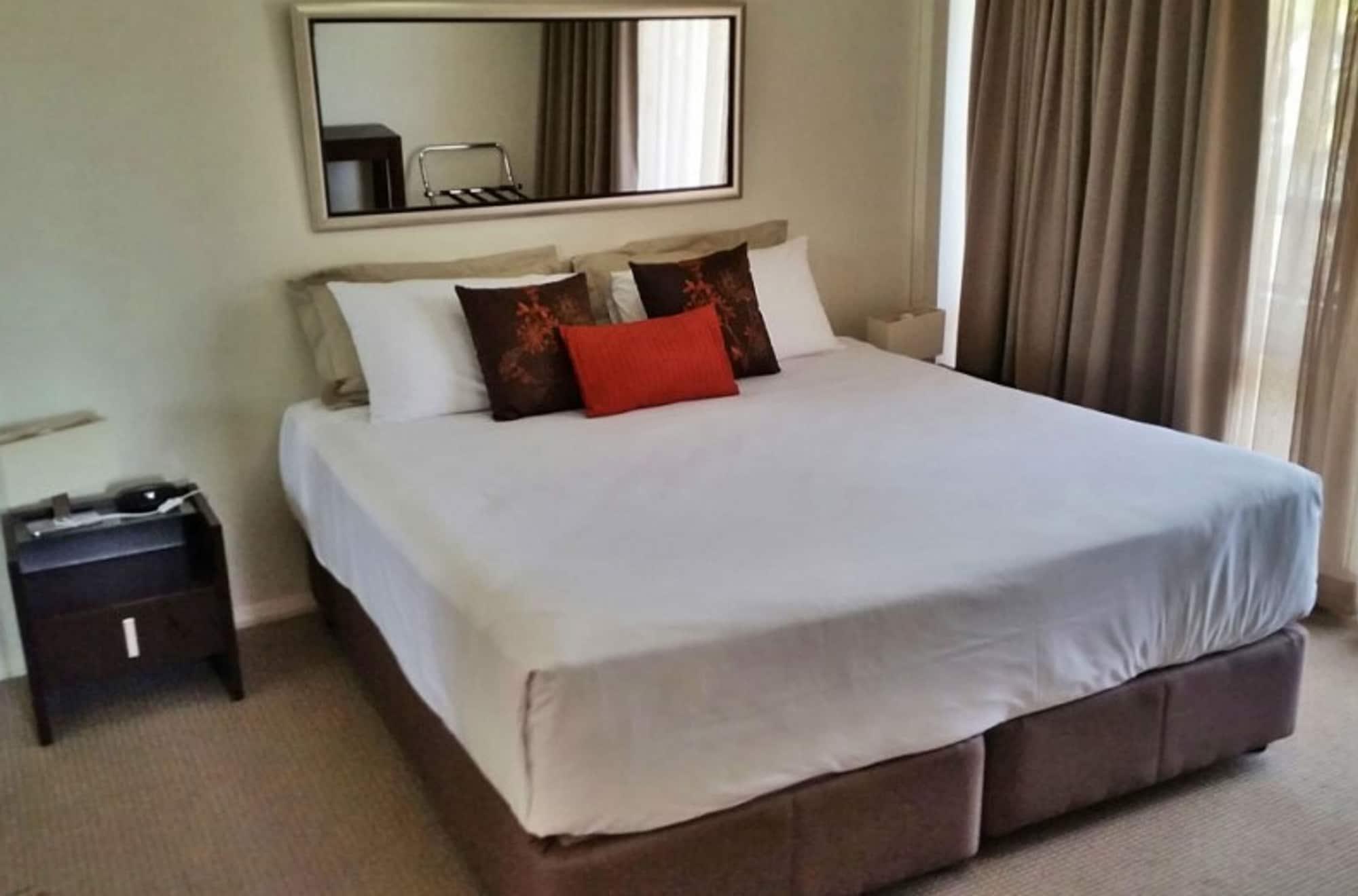 Peninsula Nelson Bay Motel And Serviced Apartments エクステリア 写真