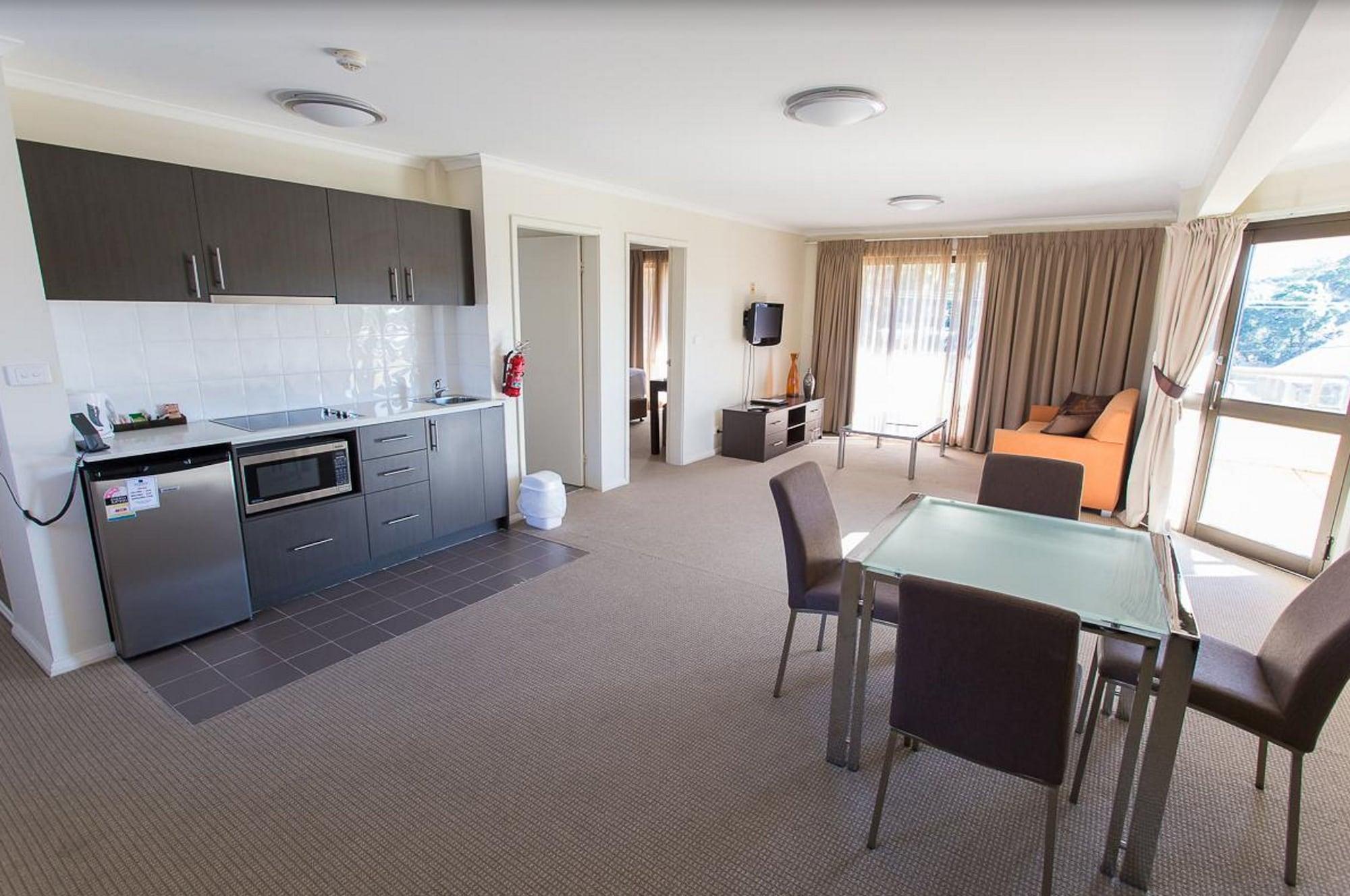 Peninsula Nelson Bay Motel And Serviced Apartments エクステリア 写真