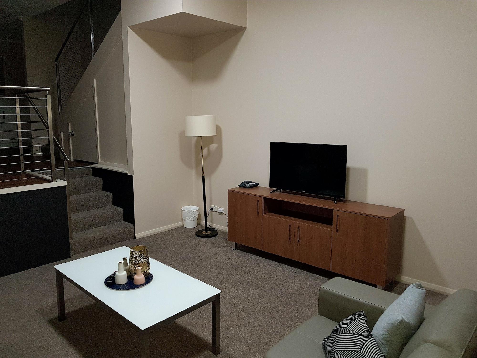 Peninsula Nelson Bay Motel And Serviced Apartments エクステリア 写真