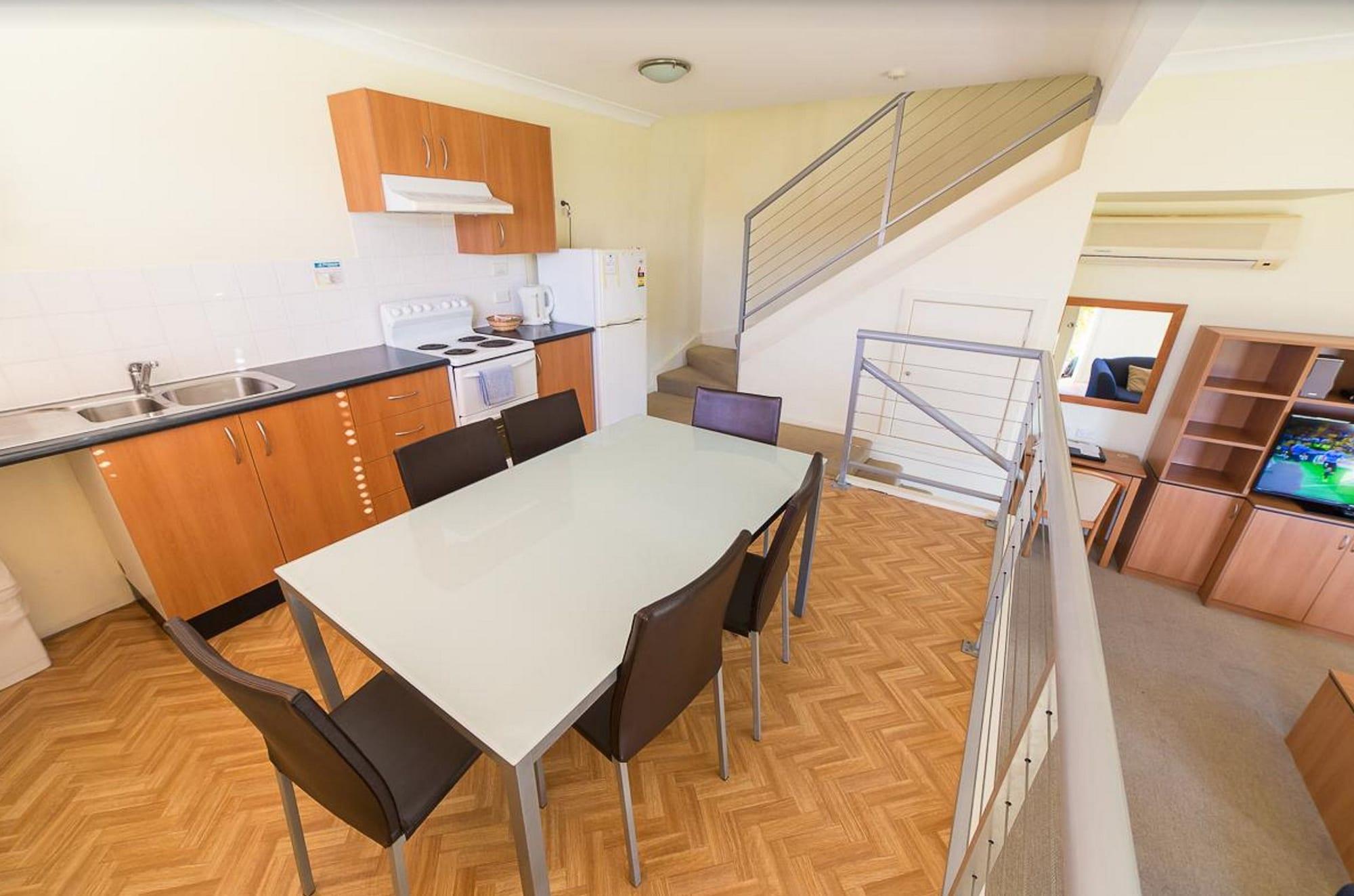 Peninsula Nelson Bay Motel And Serviced Apartments エクステリア 写真