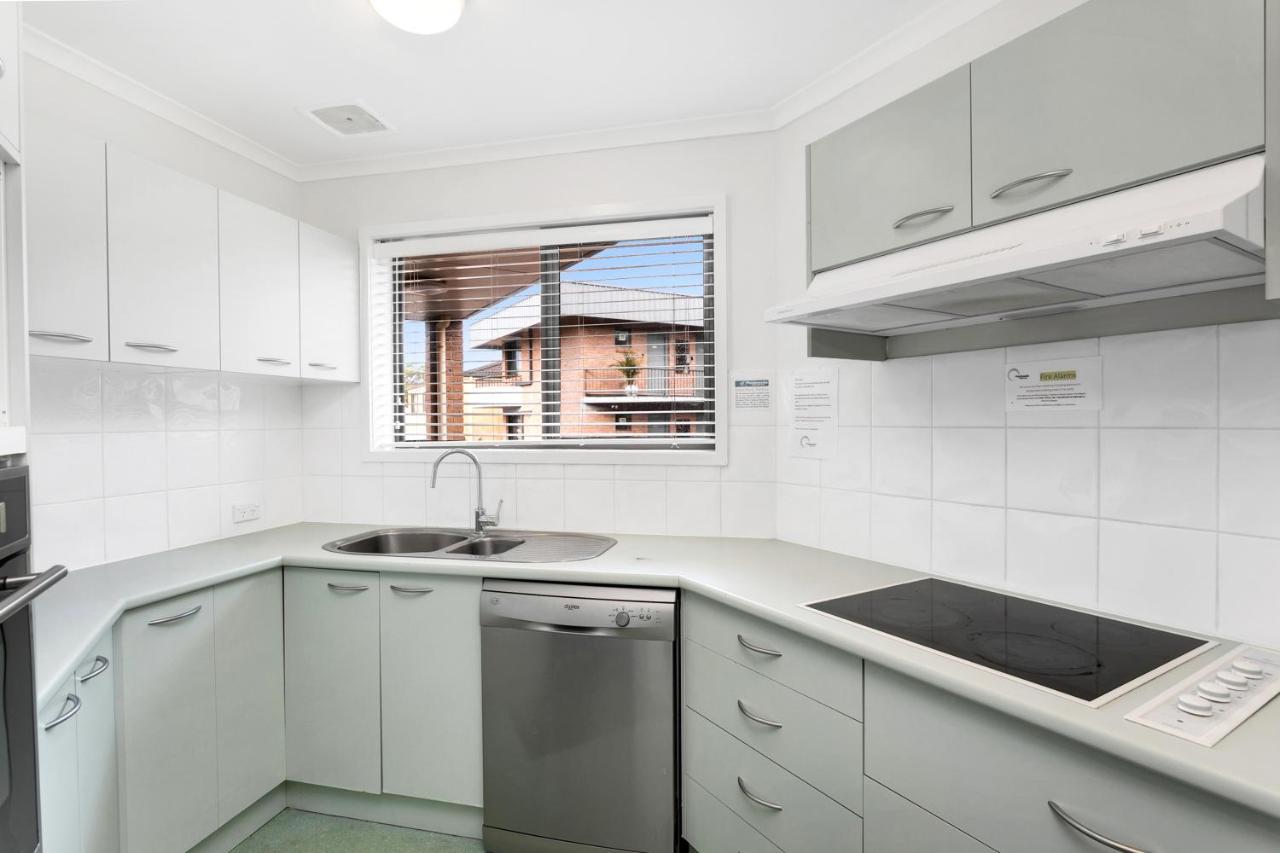 Peninsula Nelson Bay Motel And Serviced Apartments エクステリア 写真