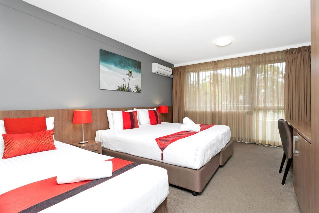 Peninsula Nelson Bay Motel And Serviced Apartments エクステリア 写真