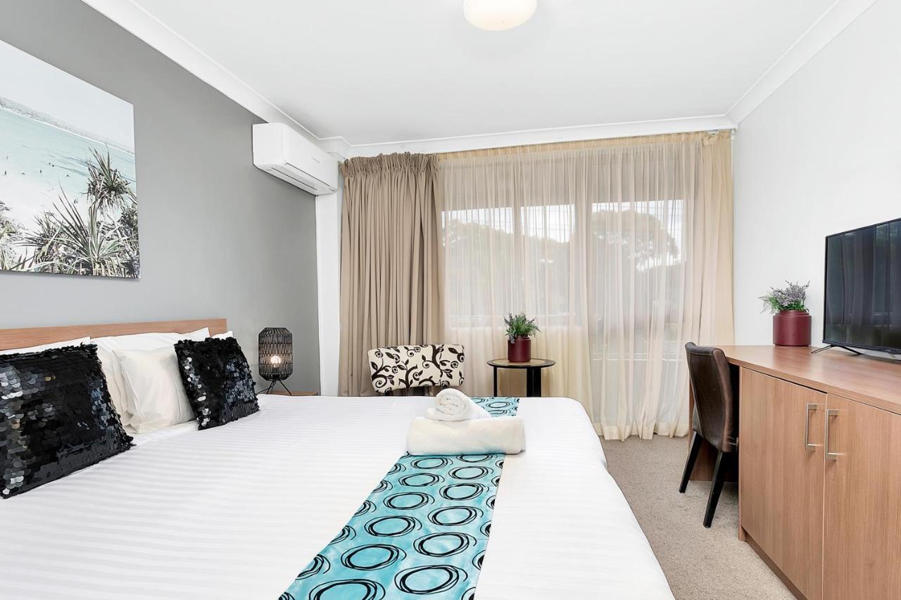Peninsula Nelson Bay Motel And Serviced Apartments エクステリア 写真