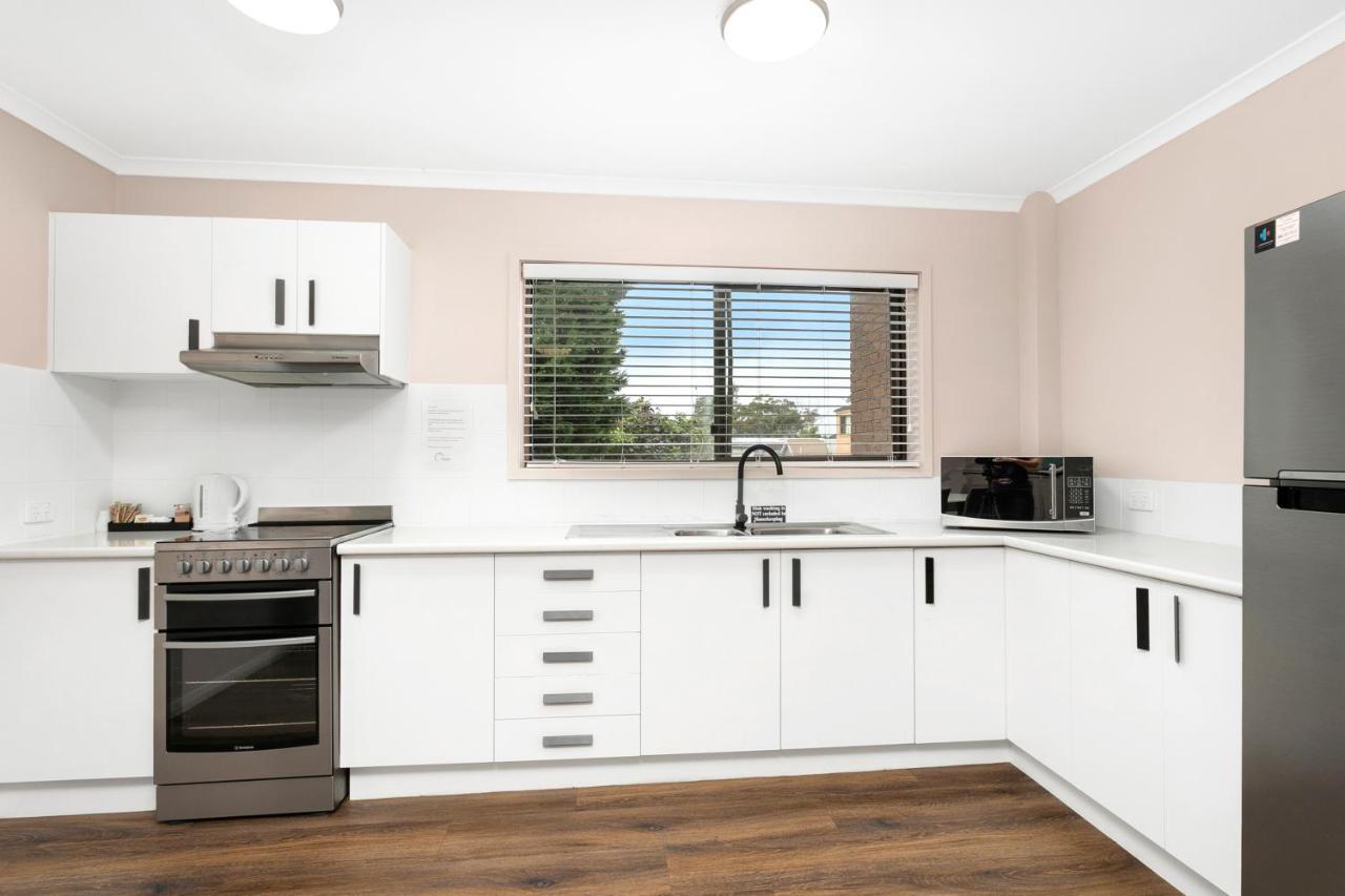 Peninsula Nelson Bay Motel And Serviced Apartments エクステリア 写真