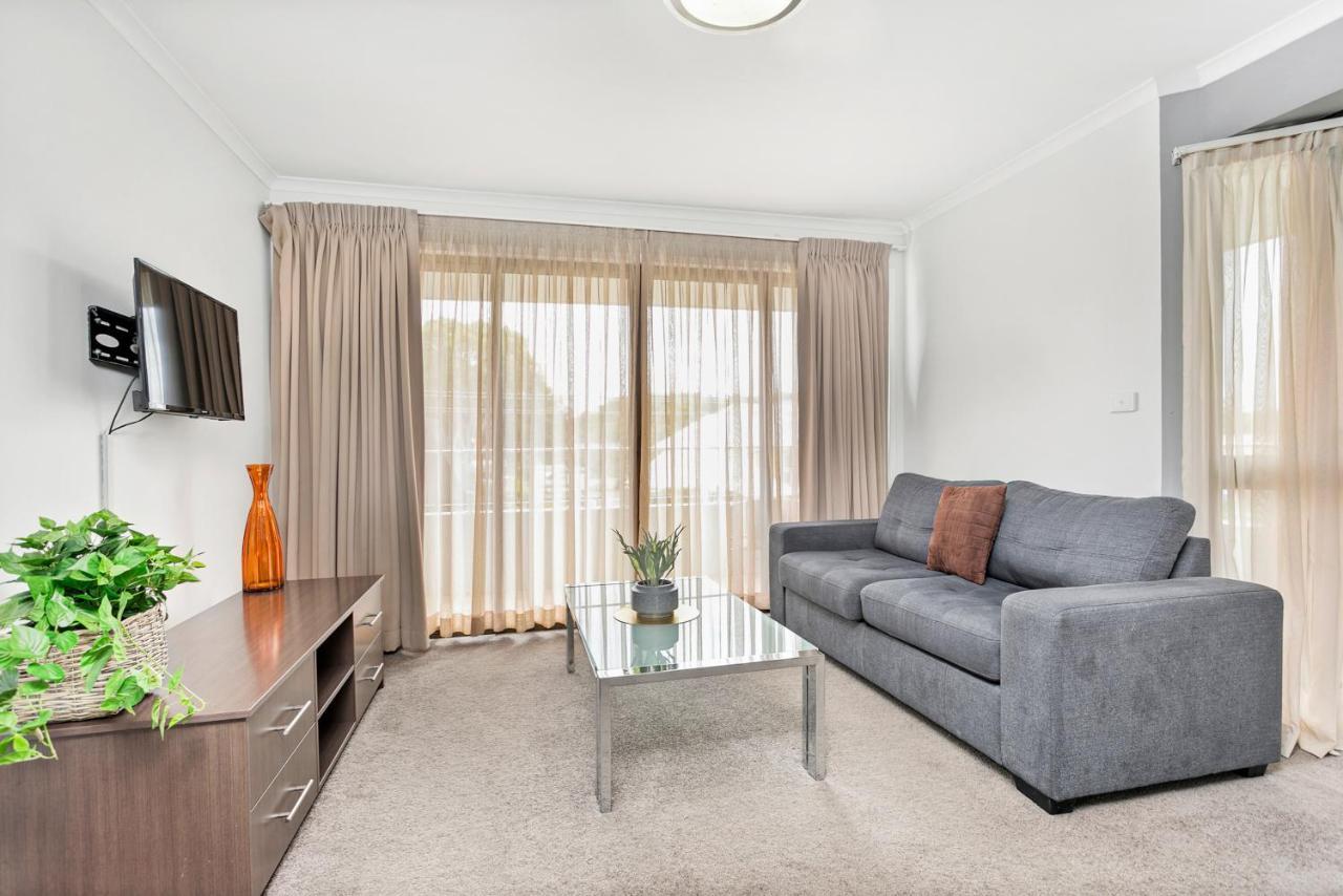 Peninsula Nelson Bay Motel And Serviced Apartments エクステリア 写真