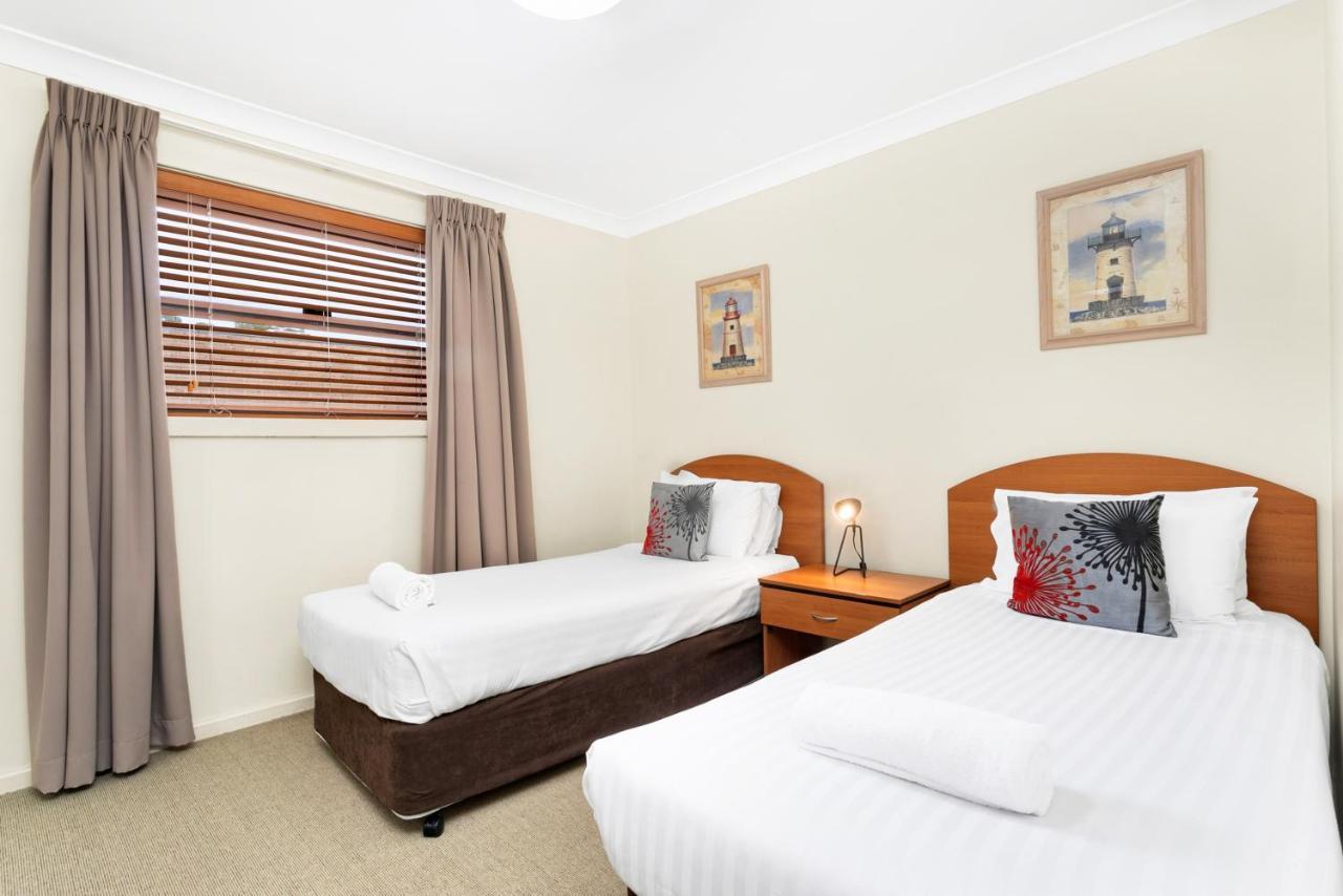 Peninsula Nelson Bay Motel And Serviced Apartments エクステリア 写真