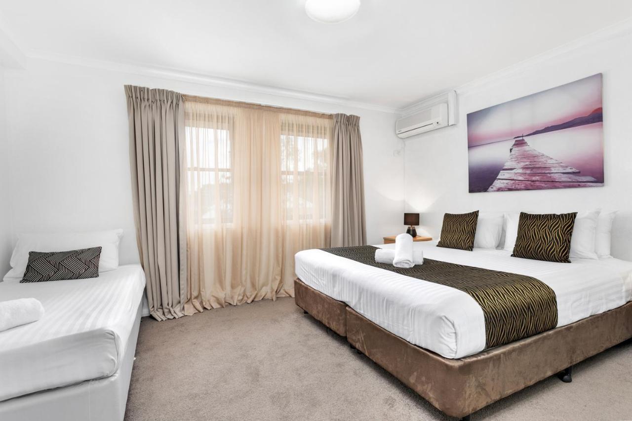 Peninsula Nelson Bay Motel And Serviced Apartments エクステリア 写真